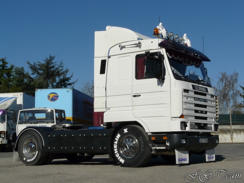 Scania 143 (1).JPG